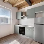Ca' Vittorio מלון דירות 3*