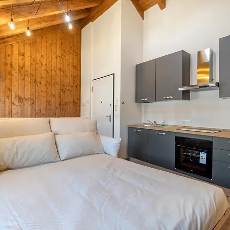 Ca' Vittorio Aparthotel 3*