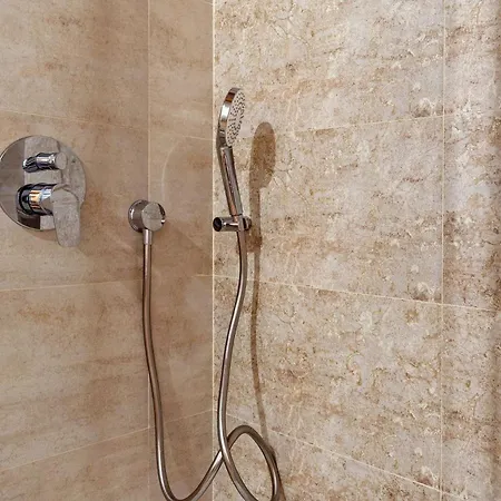 Ca' Vittorio Aparthotel 3*